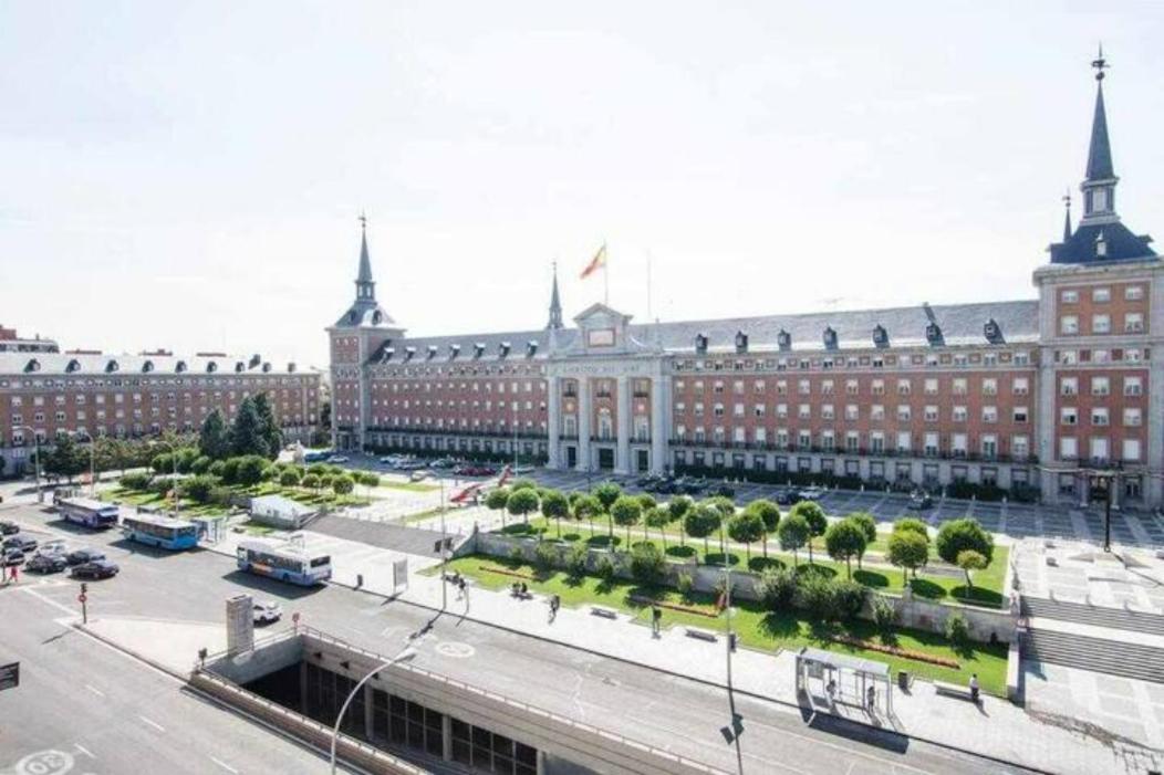 Madrid Executive Bright Y Central 外观 照片